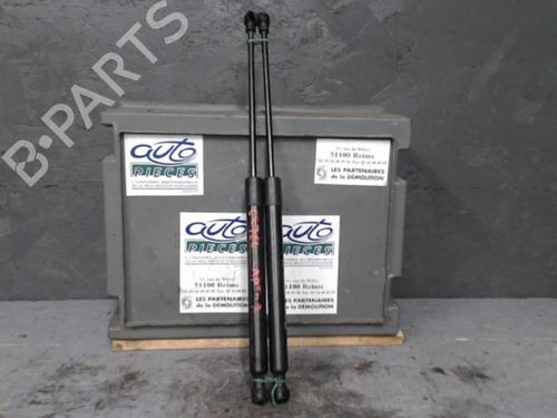 Used Tailgate lift support RENAULT CAPTUR I (J5_, H5_) 1.5 dCi 90 (J5N4, J5M5, J5MW, J5M6, J5AL, J5AJ) (90 hp) 24070195