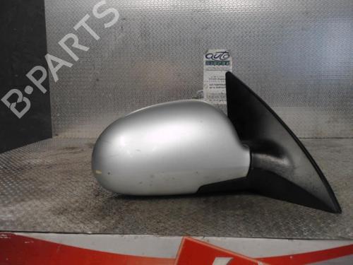 Used Right mirror HYUNDAI i30 (FD) 1.6 CRDi (90 hp) 24085089