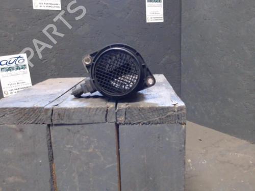 Used Mass air flow sensor Mass air flow sensor ALFA ROMEO 147 (937_) 1.9 JTD (937.AXF1A, 937.BXF1A) (101 hp) 24069179 24069179