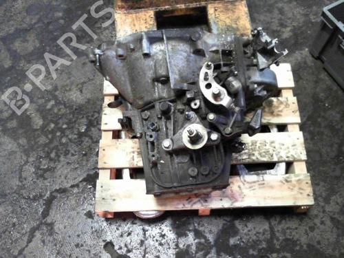 Used Gearbox CITROËN C4 I (LC_) 2.0 HDi (136 hp) 24066794