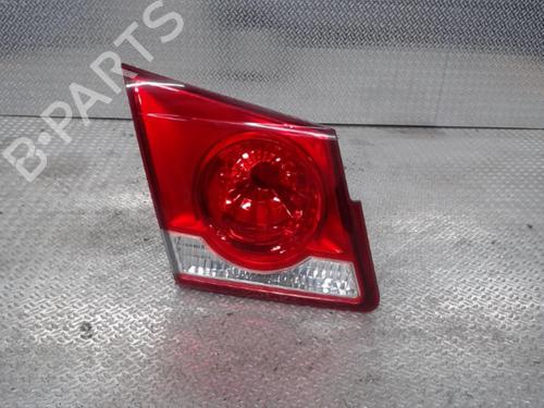 Used Left tailgate light CHEVROLET CRUZE (J300) 2.0 CDI (150 hp) 24074928