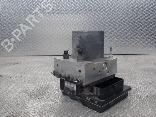 Used ABS pump PEUGEOT 407 SW (6E_, 6D_) 2.0 HDi (126 hp) 30483631
