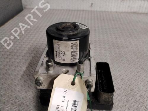 Pompe ABS TOYOTA YARIS (_P9_) 1.4 D-4D (NLP90_, NLP90R) (90 hp) 32075586