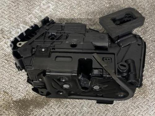 rear-right-lock-vw-t-roc-a11-d11-2017-24101422 main image