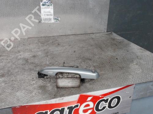 Used Front left exterior door handle Front left exterior door handle 24086482 24086482