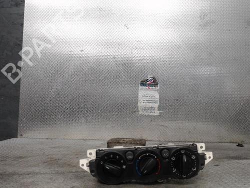 Used Climate control FORD FOCUS C-MAX (DM2) 1.6 TDCi (90 hp) 24096404