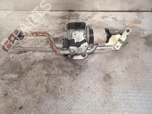 Used Front wiper motor FIAT SCUDO Van (270_, 272_) 1.6 D Multijet (90 hp) 24099431