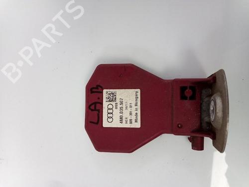 Antenne/Base AUDI A3 Sportback (8VA, 8VF) 1.0 TFSI (115 hp) 22492012