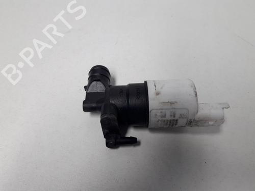 Used Washer pump PEUGEOT 107 (PM_, PN_) 1.0 (68 hp) 22495735
