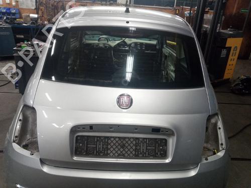 Tampa da Mala FIAT 500 (312_) 1.2 (312AXA1A) (69 hp) 31075718