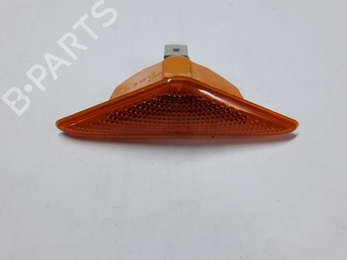Used Right front indicator Right front indicator 22503300 22503300