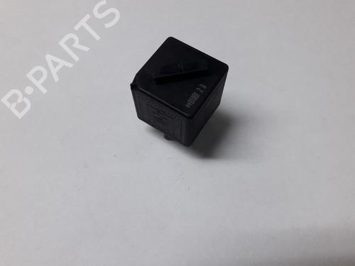 Used Electronic sensor LAND ROVER DISCOVERY II (L318) 2.5 Td5 4x4 (139 hp) 22508697