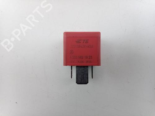 Elektronisk sensor MERCEDES-BENZ E-CLASS Coupe (C238) E 200 EQ Boost (238.380) | BP30818097M84