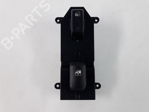 Used Switch HYUNDAI SANTA FÉ II (CM) 2.2 CRDi (155 hp) 22466576