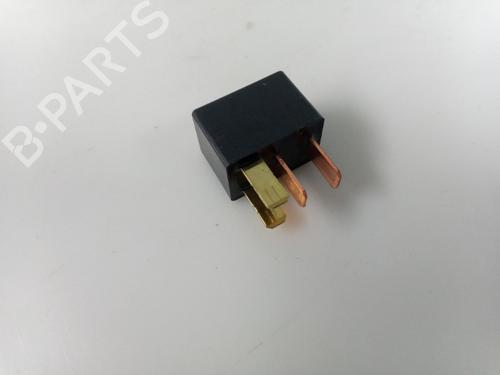 Elektronisk sensor MITSUBISHI OUTLANDER III (GG_W, GF_W, ZJ, ZL, ZK) Plug-in Hybrid (GG2W) (200 hp) 22512780
