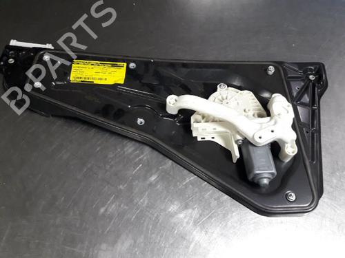 Used Rear right window mechanism LAND ROVER RANGE ROVER SPORT I (L320) 3.6 D 4x4 (272 hp) 22457886