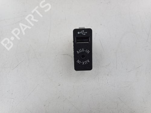 Otra BMW i3 (I01) Electric (170 hp) 24052496