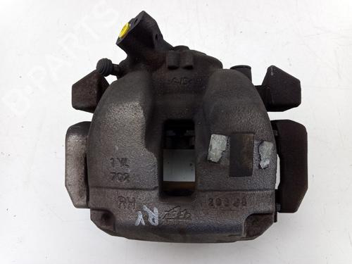 Used Right front brake caliper PEUGEOT 3008 II SUV (MC_, MR_, MJ_, M4_) 1.2 THP/ PureTech 130 (MRHNSM, MRHNSU, MRHNSJ, MRHNYW,... (131 hp) 22494536