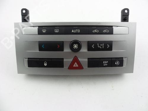 AC Styreenhet / Manøvreringsenhet PEUGEOT 407 SW (6E_, 6D_) 2.0 HDi 135 (136 hp) 22466458