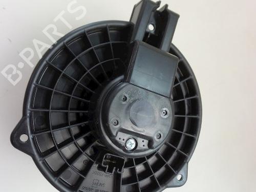 Used Heater blower motor MAZDA 2 (DE_, DH_) 1.3 MZR (DE3FS) (84 hp) 22484917