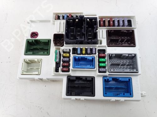 Used Fuse box OPEL ASTRA L Sports Tourer (OV5) 1.5 CDTi (FCYHZT, FCYHZJ) (131 hp) 27642018