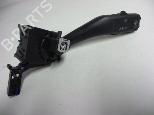 Used Steering column stalk SKODA OCTAVIA II Combi (1Z5) 1.9 TDI (105 hp) 22460047