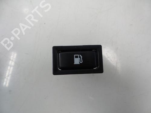 Used Switch Switch TOYOTA AVENSIS Saloon (_T25_) 2.0 D-4D (ADT250_, ADT250R) (126 hp) 30835057 30835057