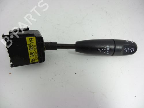 Used Steering column stalk DAEWOO KALOS (KLAS) 1.4 16V (94 hp) 22457297