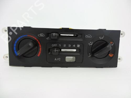 Used Climate control SUBARU FORESTER (SF_) 2.0 AWD (SF5) (125 hp) 22452970