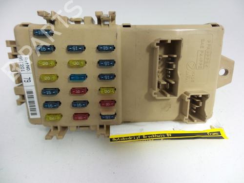 Used Fuse box Fuse box 22452965 22452965