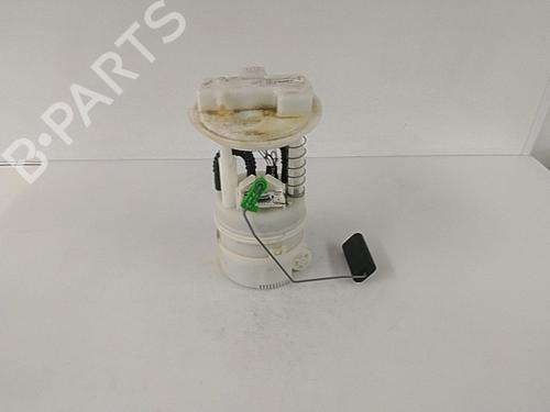 Used Fuel pump RENAULT TWINGO II (CN0_) 1.2 16V (CN0K, CN0V, CN0A) (76 hp) 22464571