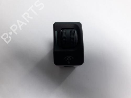 Used Switch HYUNDAI TRAJET (FO) 2.0 (136 hp) 22504711