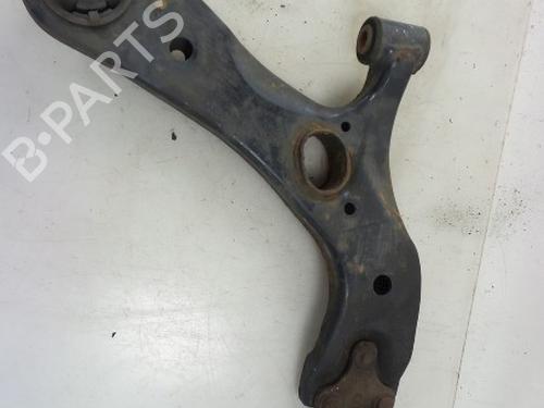 Used Right front suspension arm TOYOTA VERSO (_R2_) 1.6 (ZGR20_, ZGR20R) (132 hp) 22484519