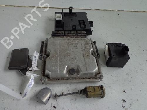 Elektronische module RENAULT ESPACE IV (JK0/1_) 2.2 dCi (JK0H) (150 hp) 22471054