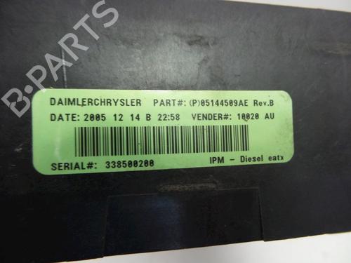 Sikringsdose CHRYSLER VOYAGER IV (RG, RS) 2.8 CRD (150 hp) 22460128