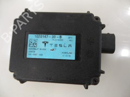 Elektronisk modul TESLA MODEL S (5YJS) P85 (421 hp) 30820221