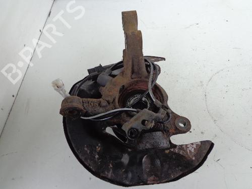 Used Left front steering knuckle TOYOTA COROLLA (_E12_) 1.4 D (NDE120_, NDE120R) (90 hp) 22470764