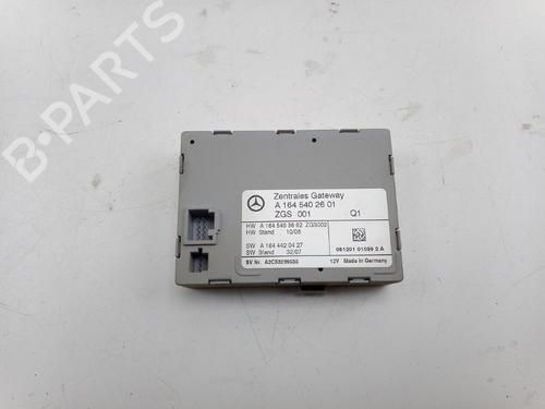 Used Electronic module Electronic module MERCEDES-BENZ M-CLASS (W164) ML 320 CDI 4-matic (164.122) (224 hp) 32097762 32097762