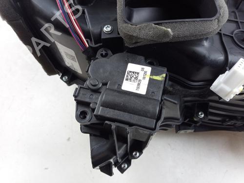 Elektronische module TESLA MODEL 3 (5YJ3) EV AWD (351 hp) 23335250