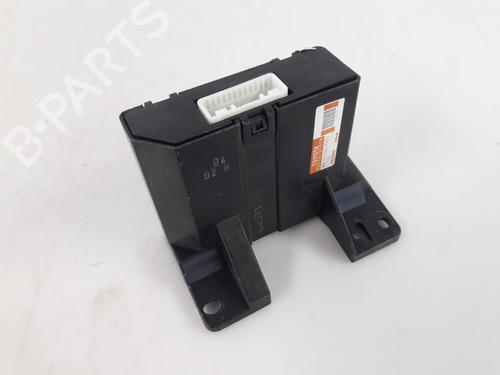 Elektronisk modul TOYOTA COROLLA Verso (ZER_, ZZE12_, R1_) 1.6 (ZNR10_, ZNR10R) (110 hp) 22511547