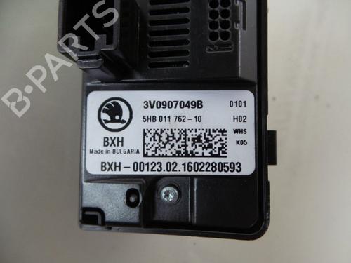 AC Styreenhet / Manøvreringsenhet SKODA SUPERB III (3V3) 1.6 TDI | BP22485406I5 