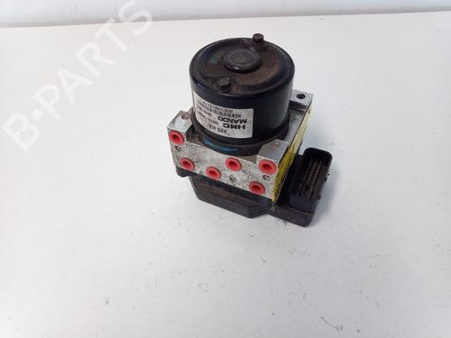 Used ABS pump HYUNDAI TRAJET (FO) 2.0 CRDi (113 hp) 22453784