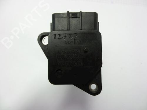 Used Mass air flow sensor TOYOTA AVENSIS Estate (_T25_) 2.0 D-4D (ADT250_, ADT250R) (126 hp) 22463211