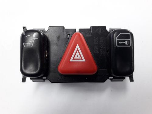 Used Warning switch MERCEDES-BENZ E-CLASS (W210) E 300 Turbo-D (210.025) (177 hp) 22499658