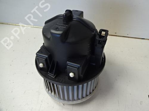 Used Heater blower motor VOLVO V60 I (155) T3 (150 hp) 22471517
