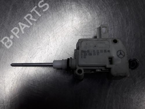 Sentrallåsmotor tankluke MERCEDES-BENZ C-CLASS T-Model (S203) C 180 Kompressor (203.246) (143 hp) 22500815