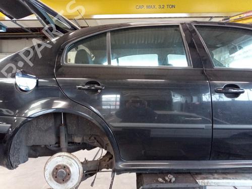 Used Right rear door SKODA OCTAVIA I (1U2) 1.9 TDI (90 hp) 22494794