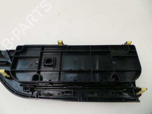 Climate control TOYOTA AURIS Estate (_E18_) 1.8 Hybrid (ZWE186_, ZWE186R, ZWE186H) | BP22480482I5 