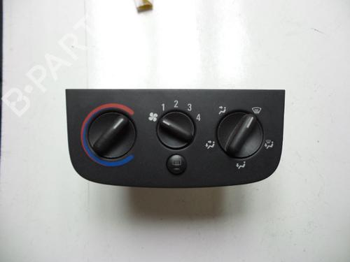 Used Climate control OPEL COMBO Box Body/MPV 1.7 DI 16V (65 hp) 22463711