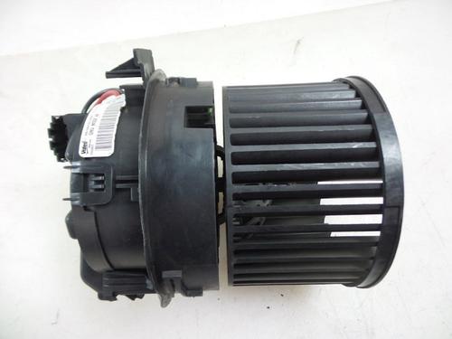 Used Heater blower motor PEUGEOT 208 I (CA_, CC_) 1.6 HDi (92 hp) 22489795